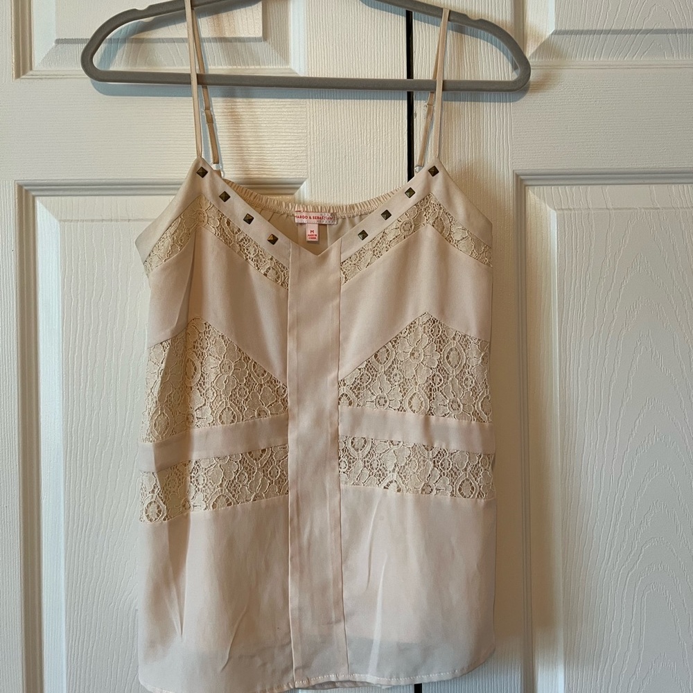 Women beige lace blouse